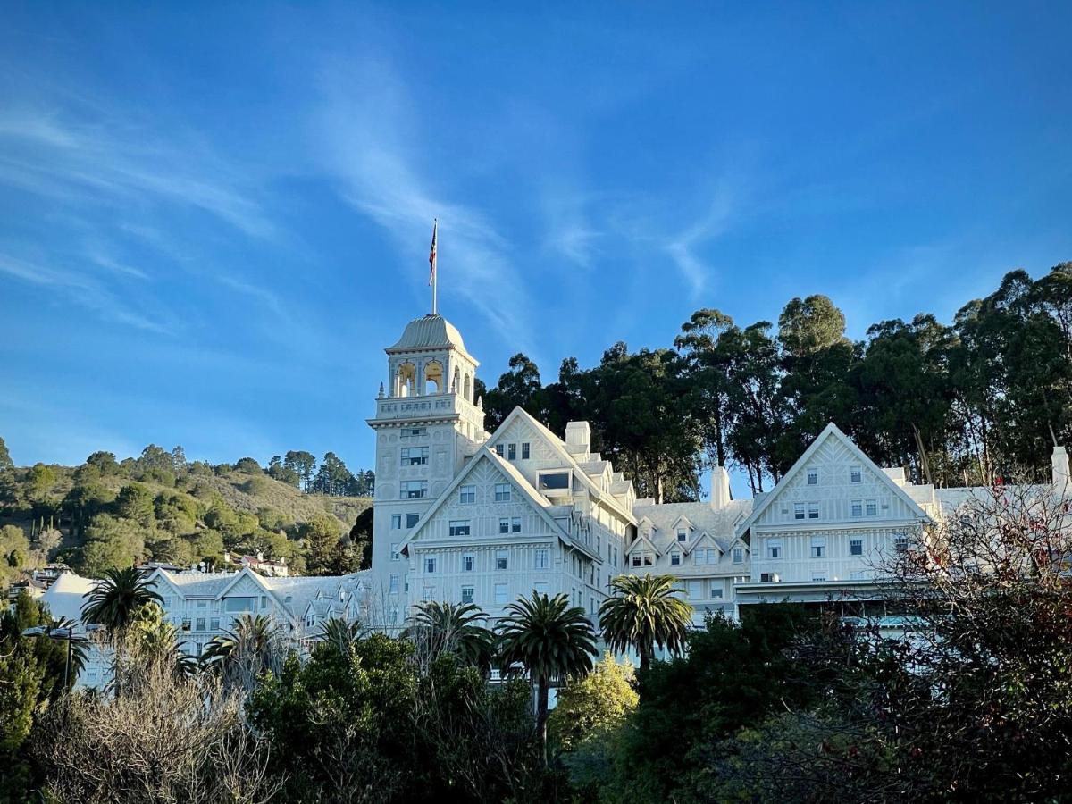 Claremont & Club Resort