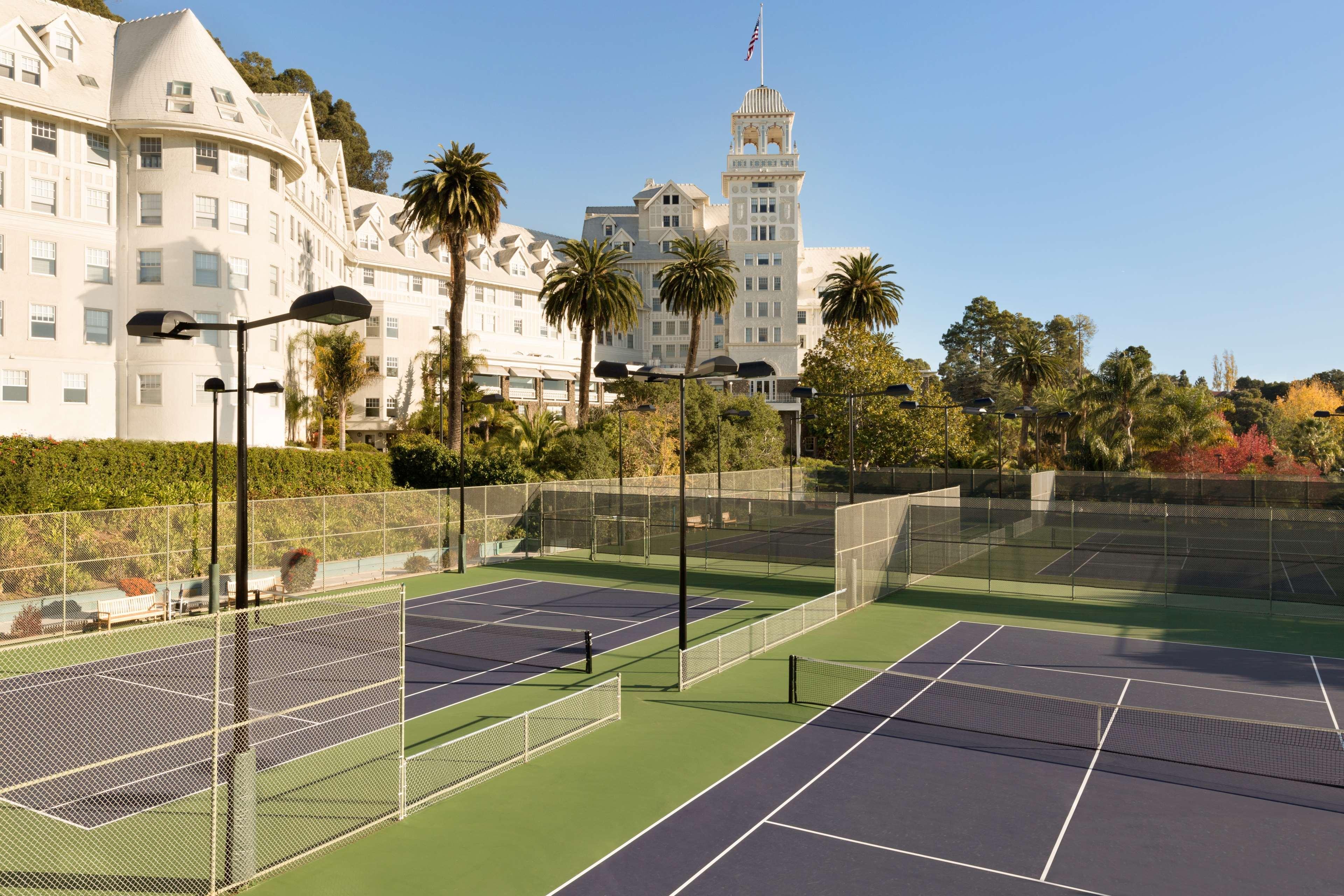 Resort Claremont & Club 5*