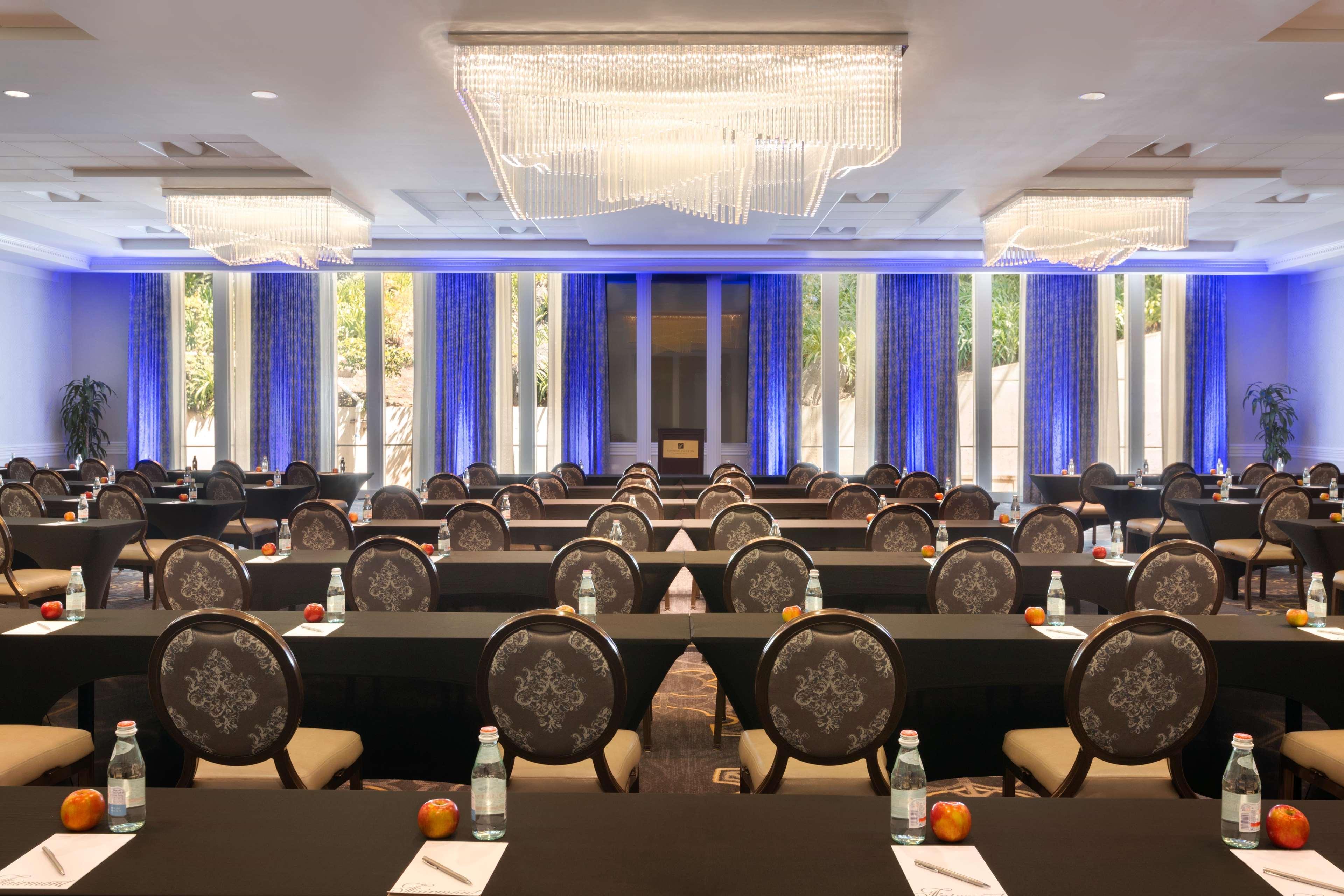 Claremont & Club 5*